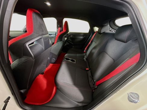 Used 2024 Honda Civic Type R image 25