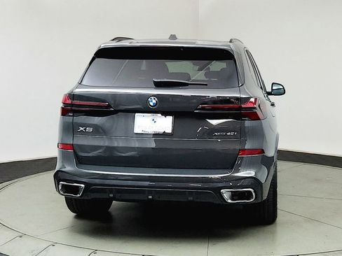 Used 2026 BMW X5 xDrive40i w/ M Sport Package image 6