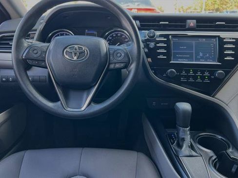 Certified 2019 Toyota Camry LE FWD image 16