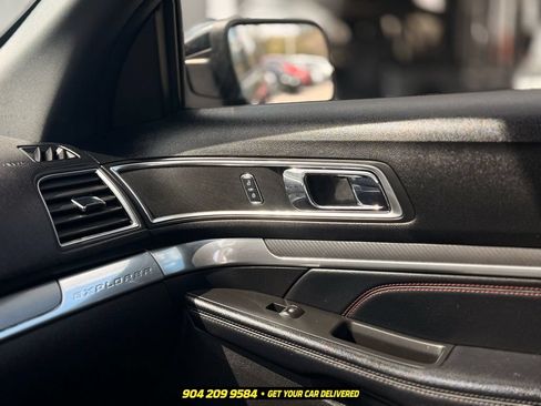 Used 2017 Ford Explorer Sport w/ Equipment Group 401A AWD/4WD image 20