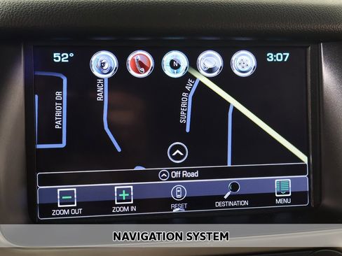 Used 2019 GMC Yukon Denali w/ Denali Ultimate Package image 3