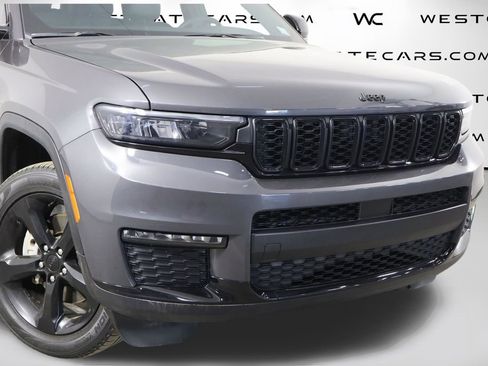 Used 2024 Jeep Grand Cherokee L Limited w/ Black Appearance Package image 57
