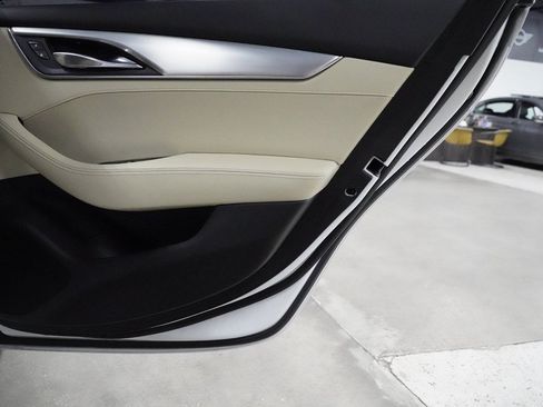 Used 2024 Cadillac CT5 Luxury RWD image 18