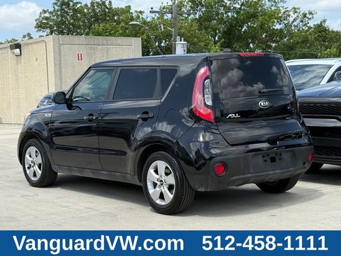 Used 2017 Kia Soul FWD image 8