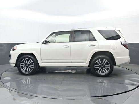 Used 2021 Toyota 4Runner Limited AWD/4WD image 23