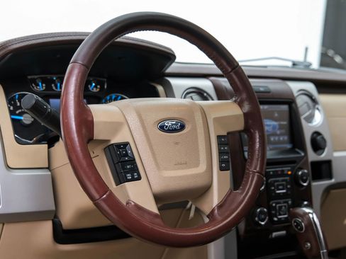 Used 2013 Ford F150 King Ranch w/ King Ranch Luxury Pkg image 16