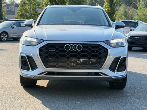 Used 2022 Audi Q5 2.0T Premium w/ Convenience Package AWD/4WD image 8