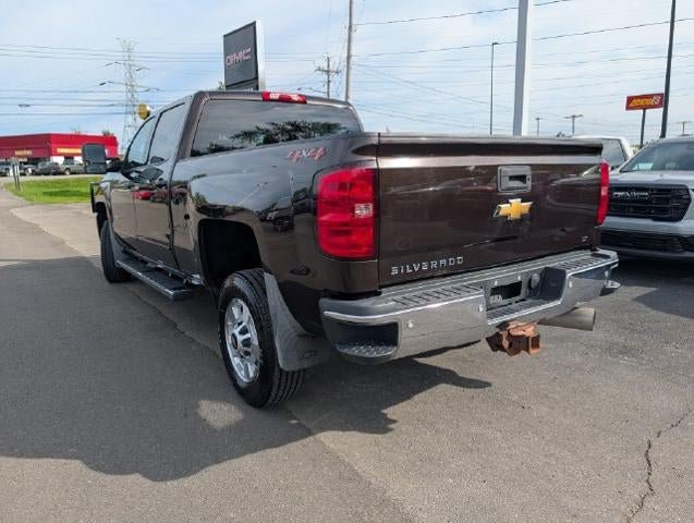 Used 2018 Chevrolet Silverado 2500 LT w/ LT Convenience Package AWD/4WD image 9