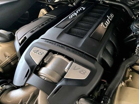 Used 2016 Porsche Cayenne Turbo image 35