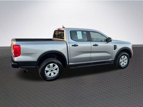 Used 2024 Ford Ranger XL image 4