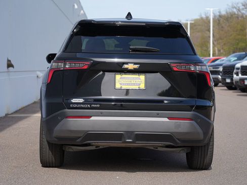 Used 2025 Chevrolet Equinox LT AWD/4WD image 4