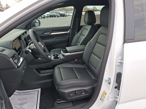 New 2026 GMC Terrain Elevation w/ Elevation Premium Package image 11