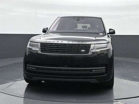 Used 2023 Land Rover Range Rover SE image 15