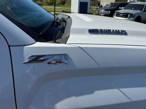 Used 2019 GMC Sierra 2500 SLE AWD/4WD image 34