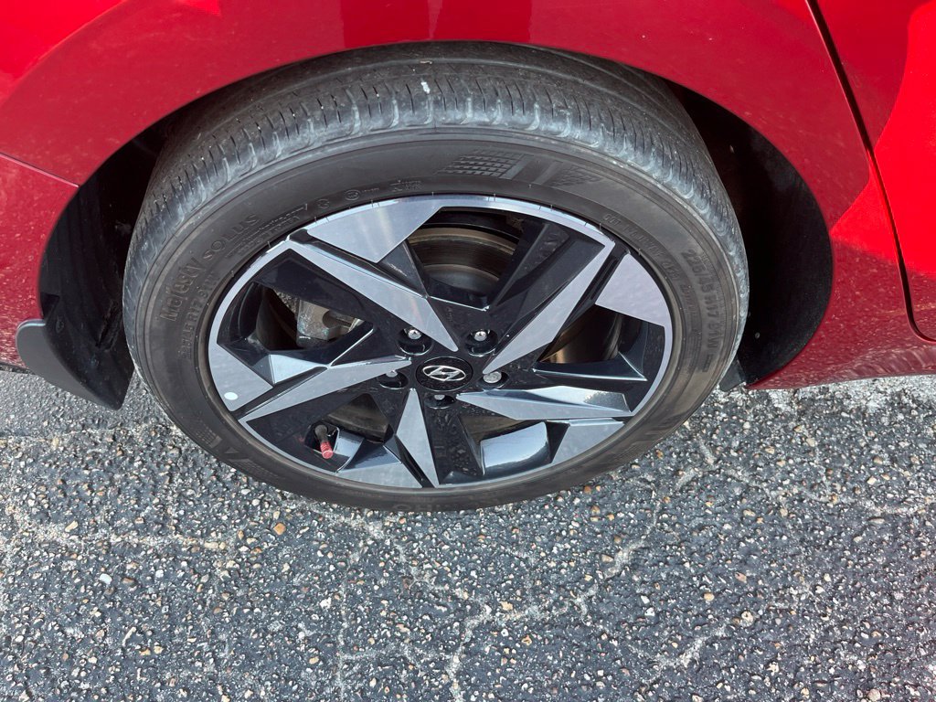 Used 2023 Hyundai Elantra Limited FWD image 47