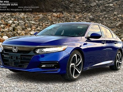 Used 2018 Honda Accord Sport image 1