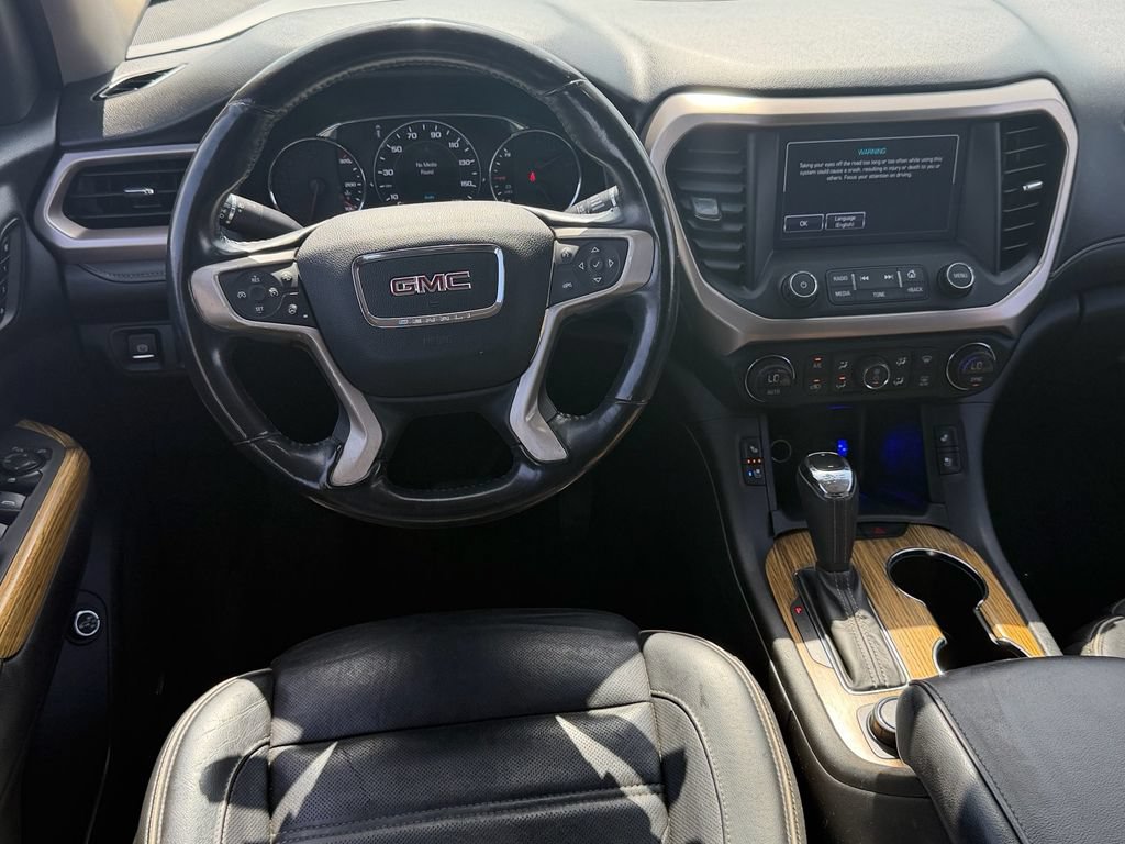 Certified 2018 GMC Acadia Denali w/ Technology Package AWD/4WD image 13