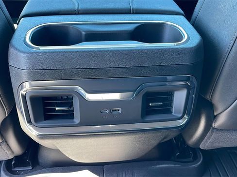 New 2026 GMC Sierra 1500 Elevation w/ Elevation Premium Package image 17