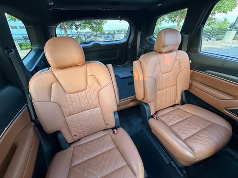 Used 2025 Kia Telluride SX Prestige X-Line AWD/4WD image 18