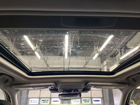 Certified 2022 Subaru Forester Premium image 33