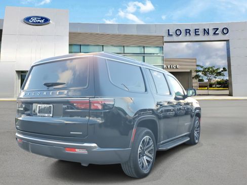 Used 2022 Jeep Wagoneer Series III w/ Convenience Group I image 5