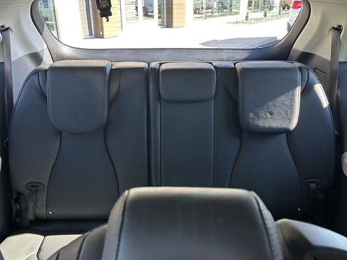 Used 2024 Kia Carnival SX Prestige image 20