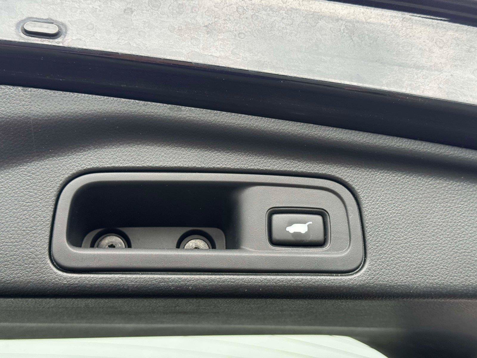 Certified 2022 Honda Pilot Special Edition image 11