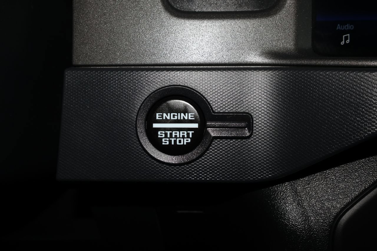 Used 2024 Ford Bronco Badlands AWD/4WD image 16