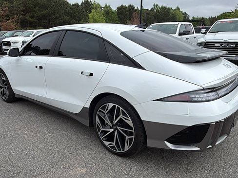 Used 2025 Hyundai Ioniq 6 SEL RWD image 10