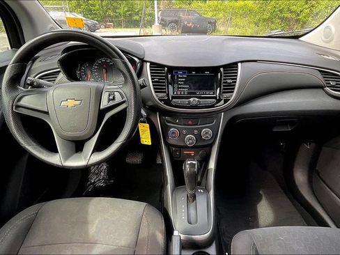 Used 2019 Chevrolet Trax LS FWD image 15