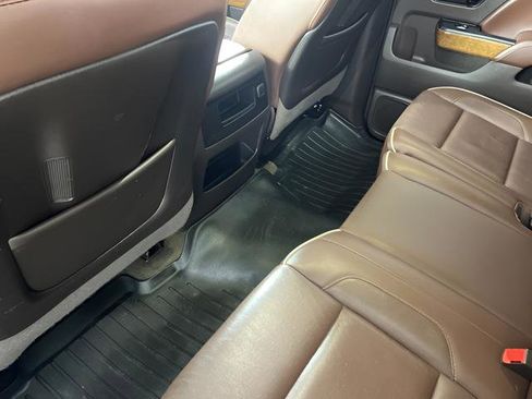 Used 2015 Chevrolet Silverado 3500 High Country w/ Duramax Plus Package AWD/4WD image 28