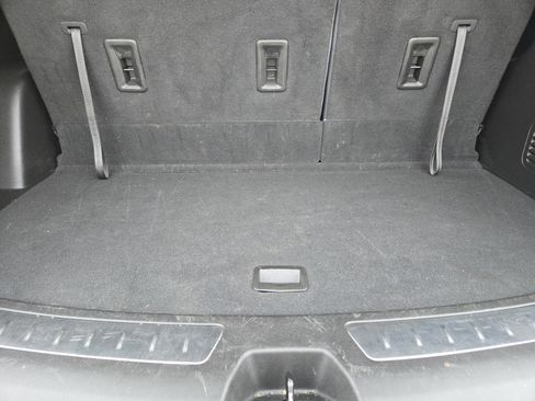 Used 2023 Buick Enclave Essence image 31