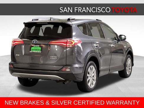 Certified 2018 Toyota RAV4 Limited image 5