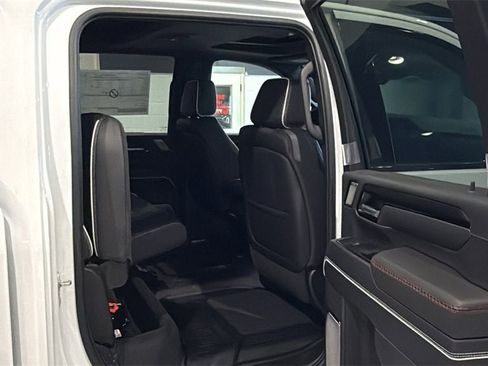 New 2026 GMC Sierra 2500 AT4X image 16