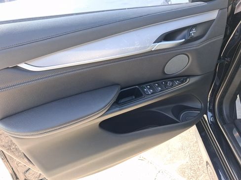Used 2018 BMW X6 sDrive35i RWD image 12