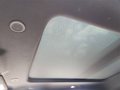 New 2024 Land Rover Range Rover Evoque S image 24