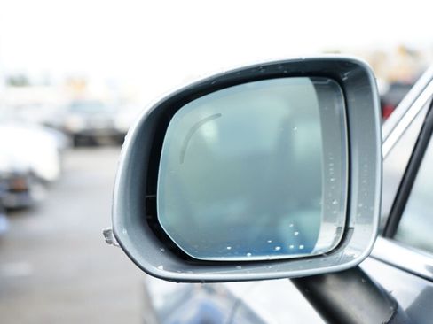 Used 2018 Volvo XC90 T6 Momentum w/ Convenience Package image 12