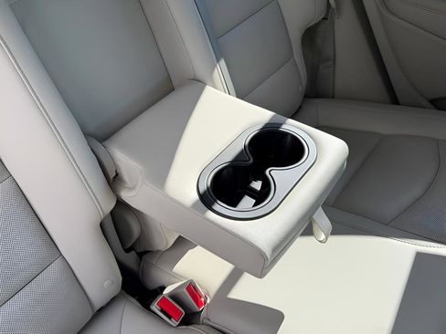 Used 2018 GMC Terrain Denali w/ Advanced Safety Package image 30