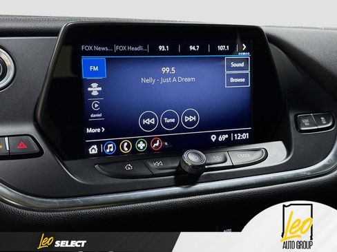 Used 2021 Chevrolet Blazer LT FWD image 17