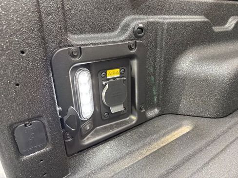 New 2025 Ford Maverick Lobo image 41