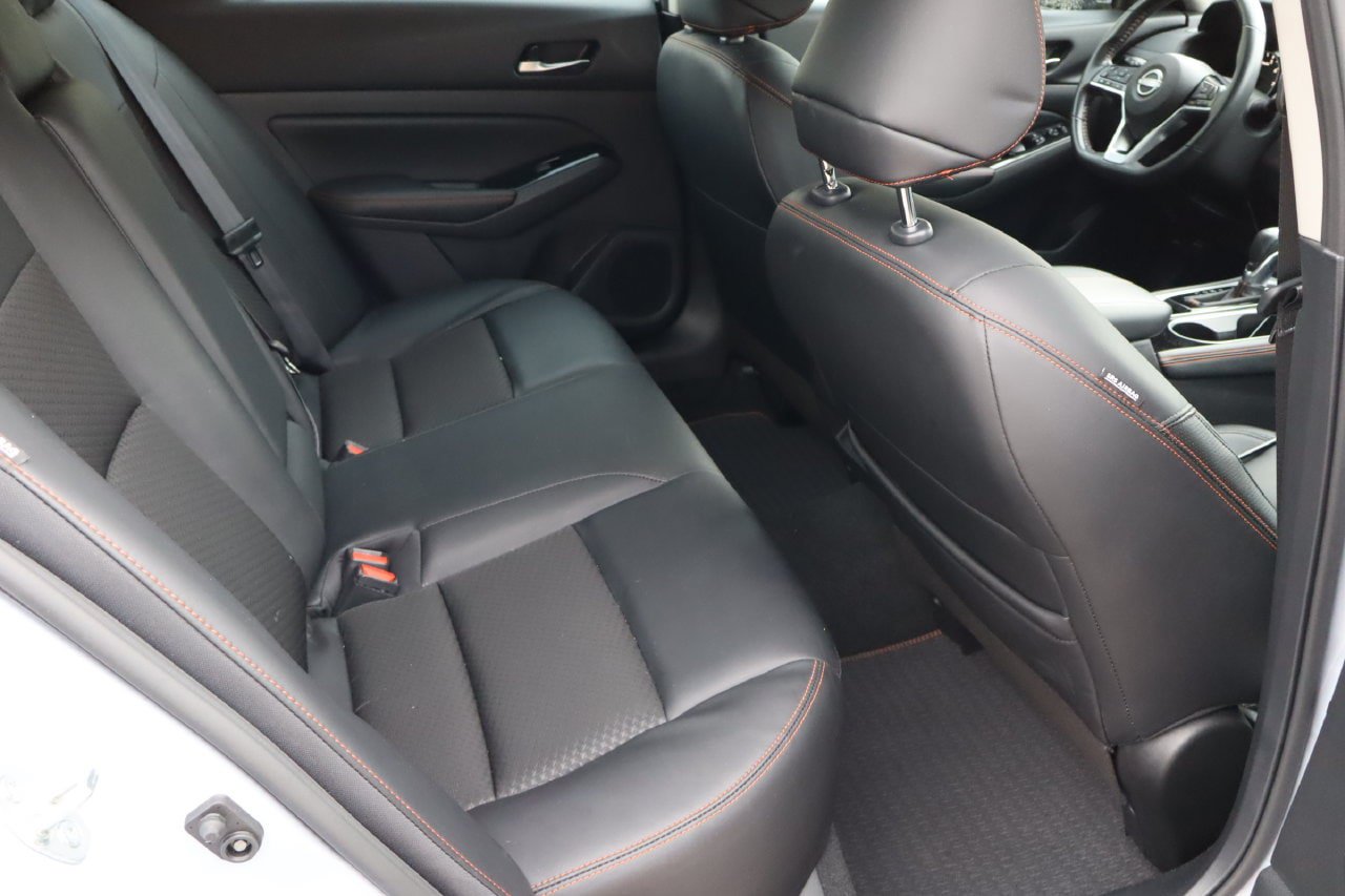 Certified 2024 Nissan Altima 2.5 SR FWD image 17