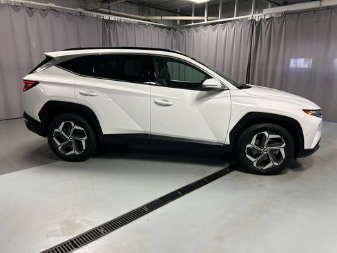 Used 2024 Hyundai Tucson Limited AWD/4WD image 8