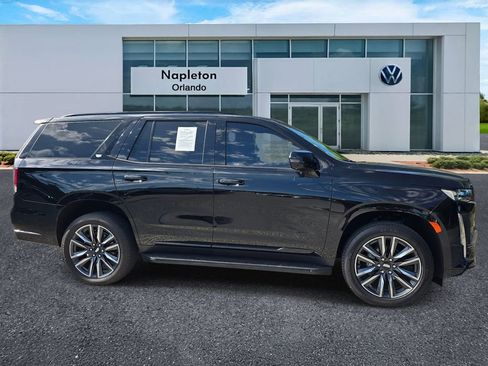 Used 2023 Cadillac Escalade Sport AWD/4WD image 3