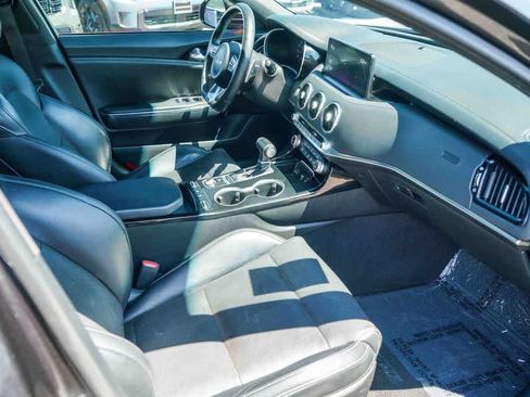 Used 2022 Kia Stinger GT-Line RWD image 15