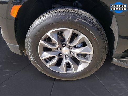 Used 2022 Chevrolet Tahoe LT w/ LT Signature Plus Package image 14