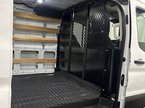 Used 2023 Ford Transit 250 Low Roof AWD w/ Exterior Upgrade Package image 25