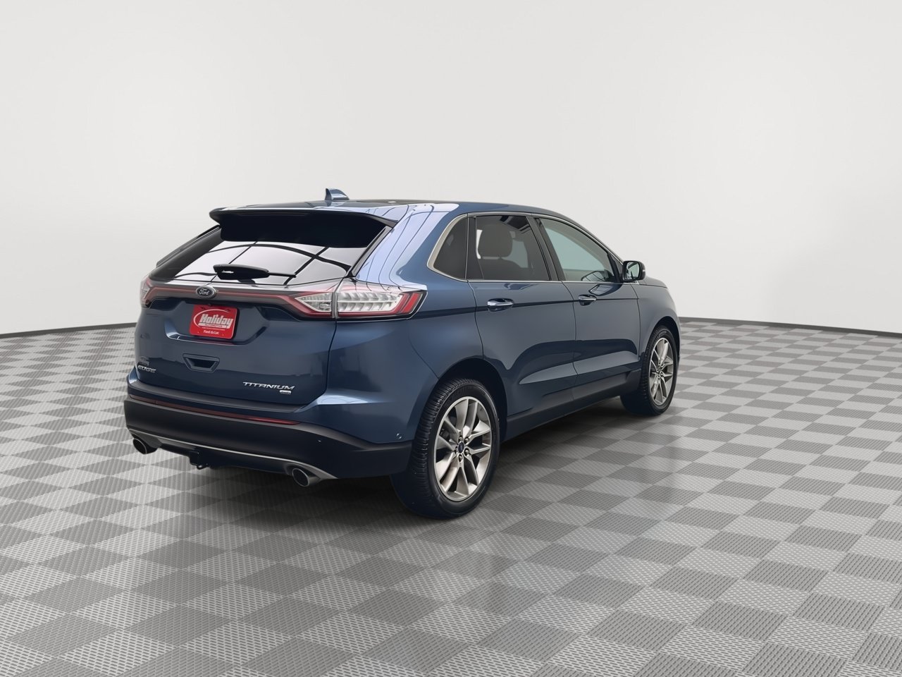 Used 2018 Ford Edge Titanium w/ Equipment Group 302A AWD/4WD image 43