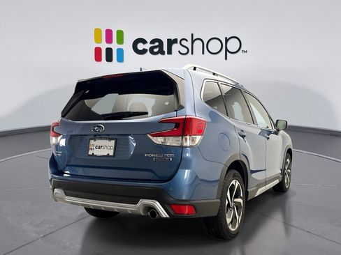 Used 2022 Subaru Forester Touring AWD/4WD image 5