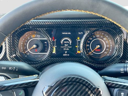 Certified 2024 Jeep Wrangler Sport AWD/4WD image 12