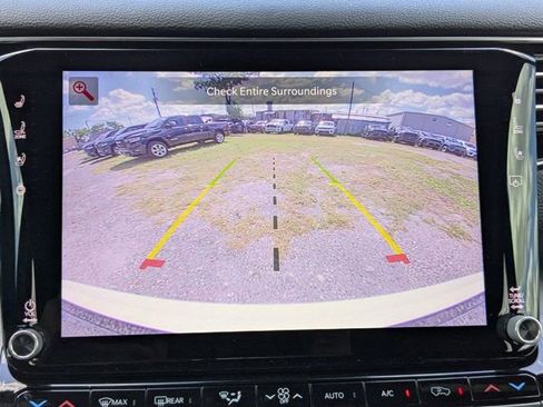 New 2026 Jeep Grand Wagoneer 2WD w/ 8-Passenger Seating Package image 21